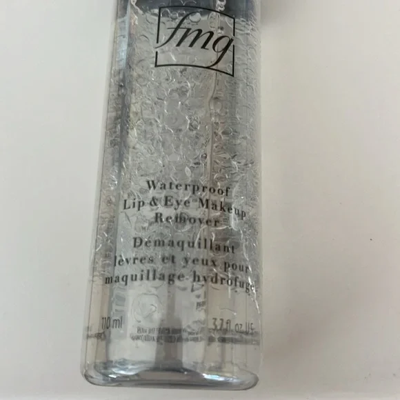 Avon fmg Waterproof Lip & Eye Make Up Remover - NIB - Picture 3 of 6